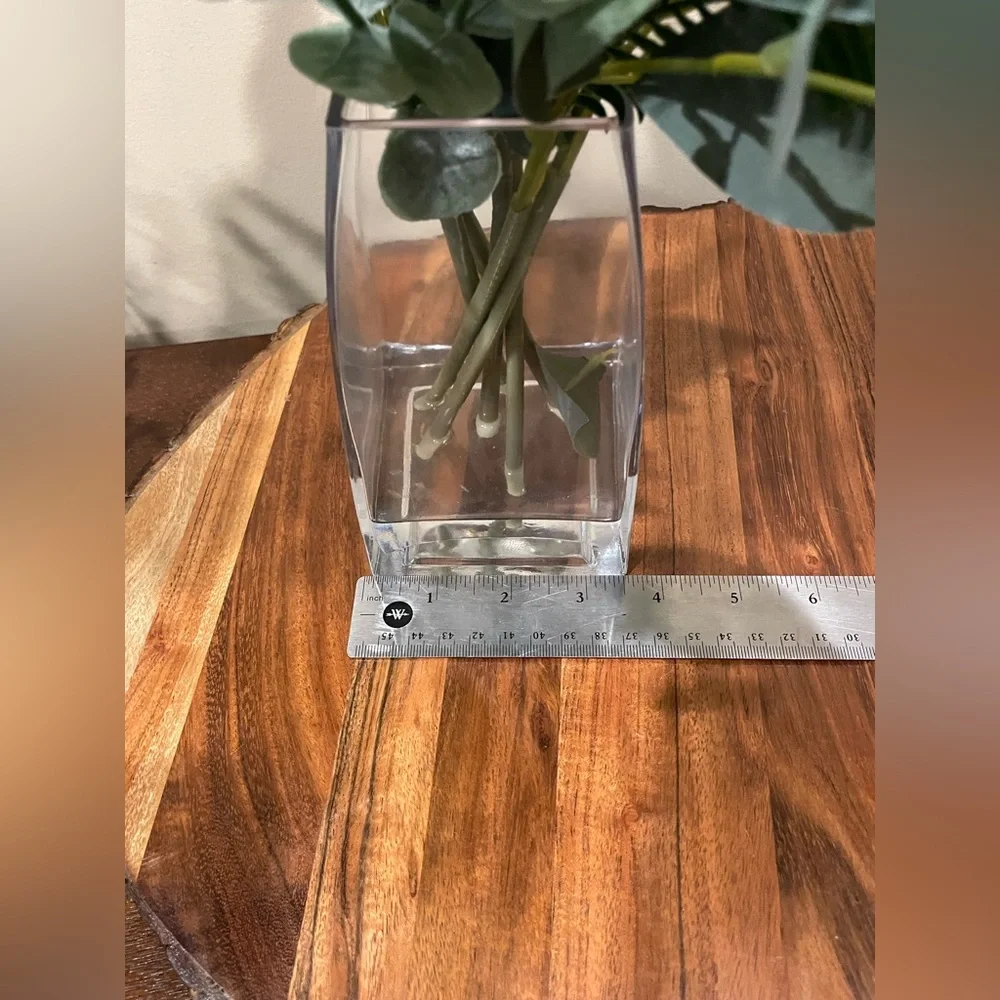 Beautiful Faux Greenery In Glass Vase Decor 🪴